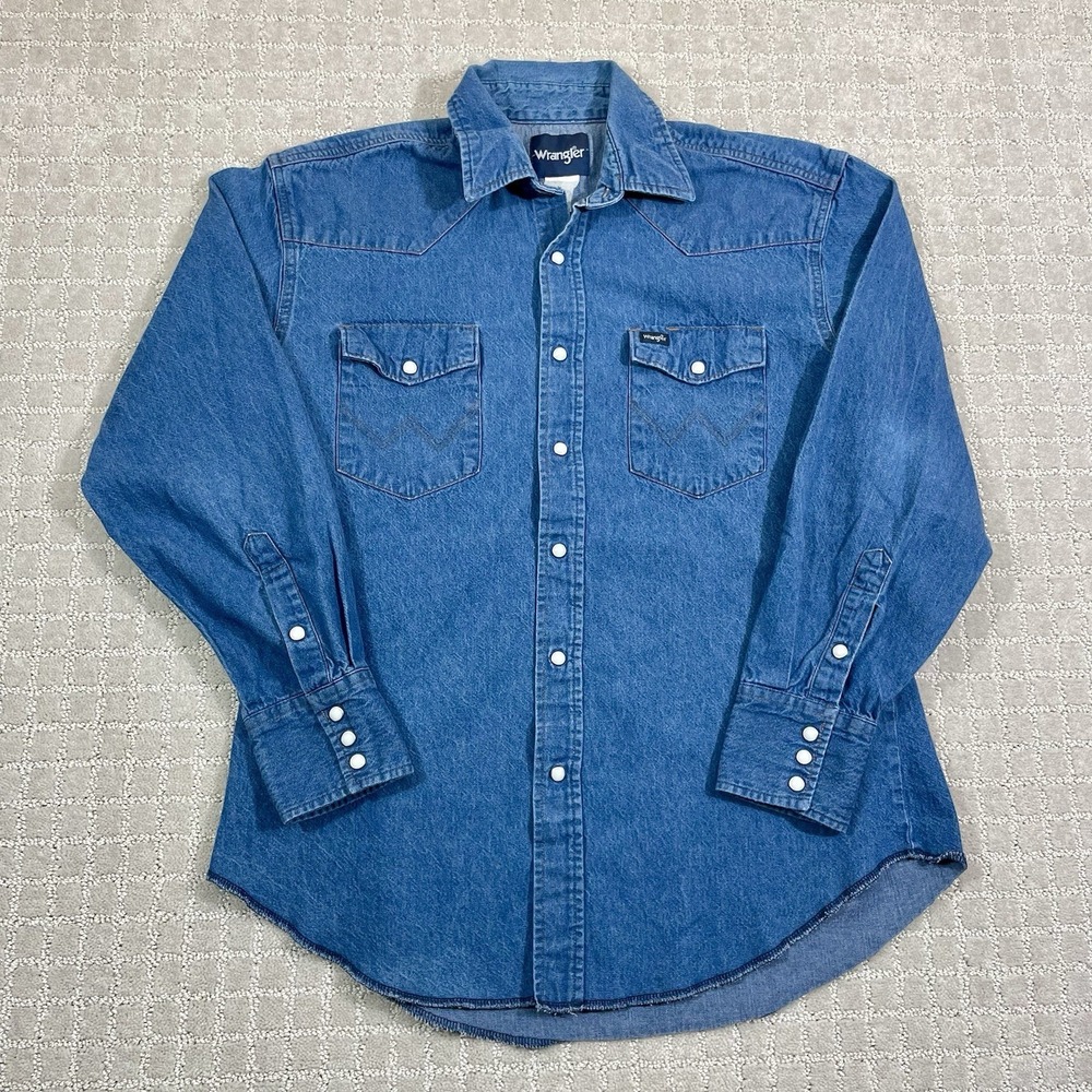 Wrangler Cowboy Cut Long Sleeve Western Denim Pearl Snap Size M Cotton Shirt